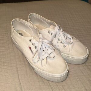 Superga 40